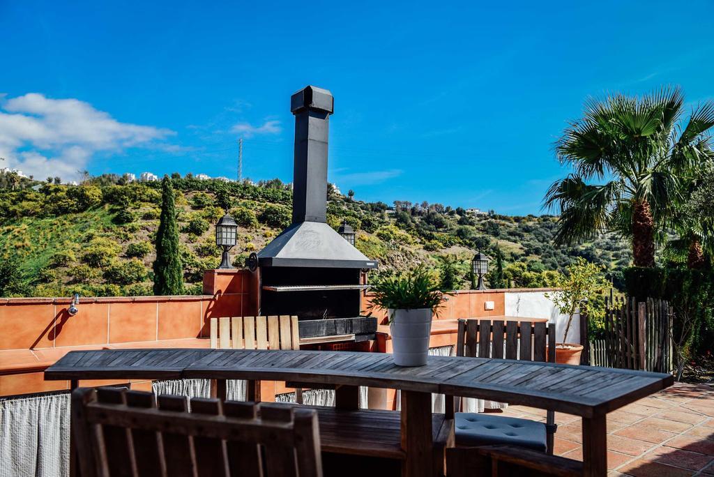 La Perla De Frigiliana Bed & Breakfast Deluxe Exterior photo