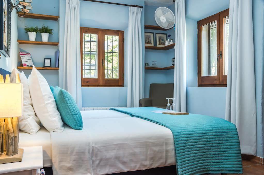 La Perla De Frigiliana Bed & Breakfast Deluxe Exterior photo